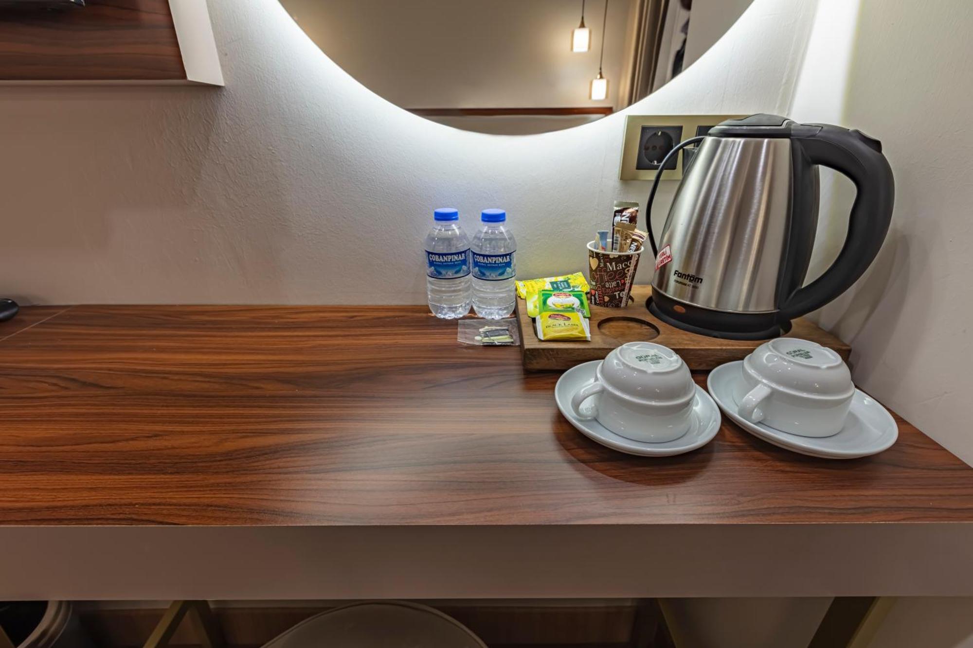 Grand Hamit By Karadayi Airport Hotel Arnavutkoy ภายนอก รูปภาพ