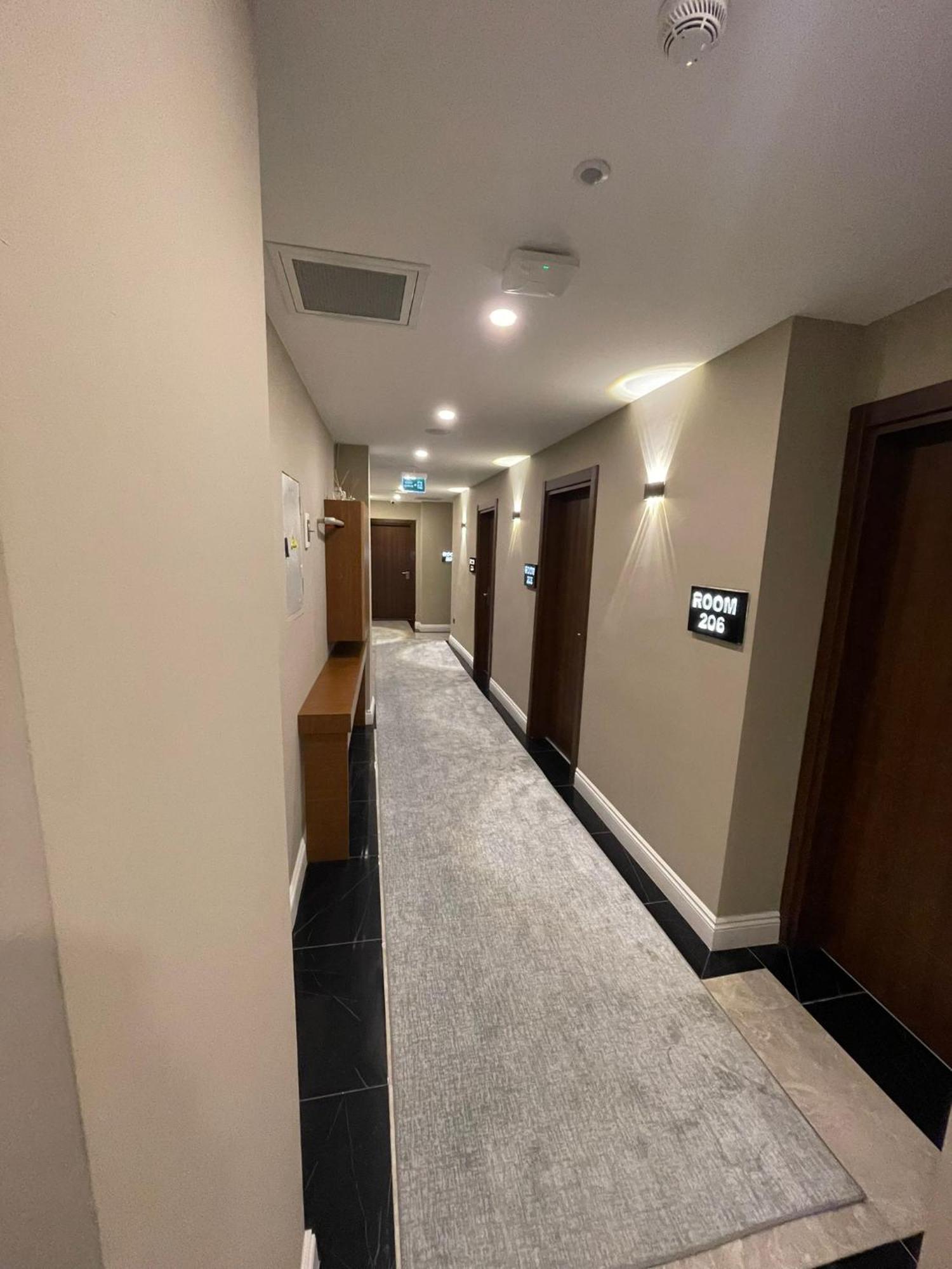 Grand Hamit By Karadayi Airport Hotel Arnavutkoy ภายนอก รูปภาพ