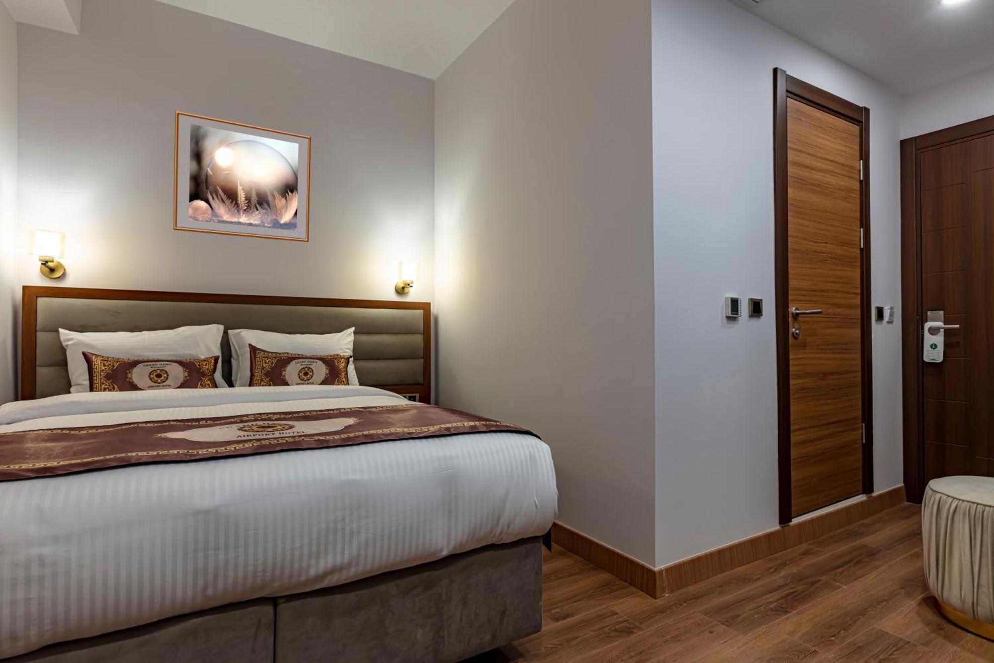 Grand Hamit By Karadayi Airport Hotel Arnavutkoy ภายนอก รูปภาพ